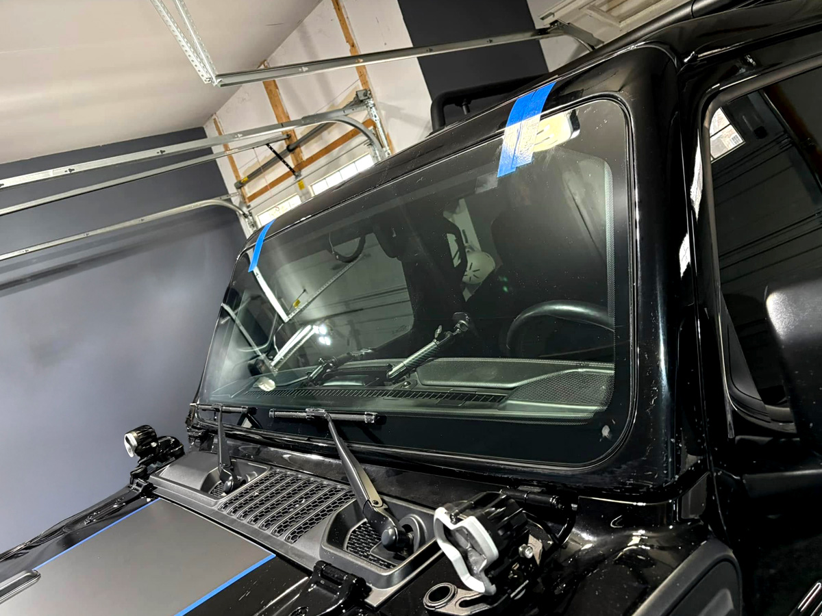 473710517_122121326372595381_7409198698113907353_n Adam's Auto Glass - Window Replacement Project